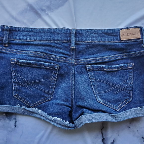 Dark Wash Ripped Distressed Jean Shorts - Picture 4 of 4
